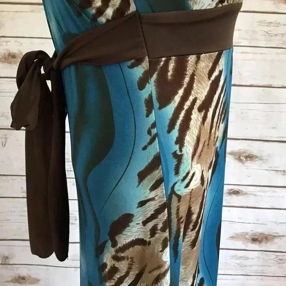 PRETTY YOUNG THING Women Spaghetti Strap Full Length Animal Print Dress Medium - Picture 8 of 11